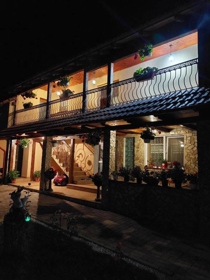 Pensiune Casa Cristina